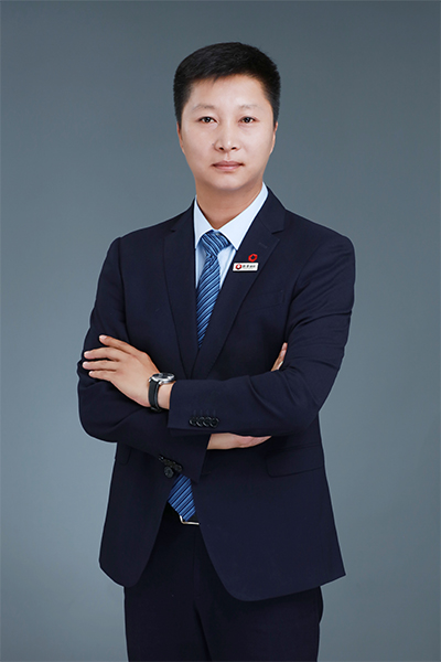 岳洪君