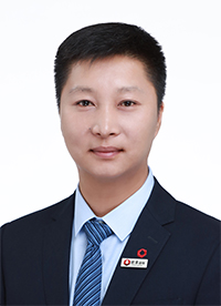 岳洪君